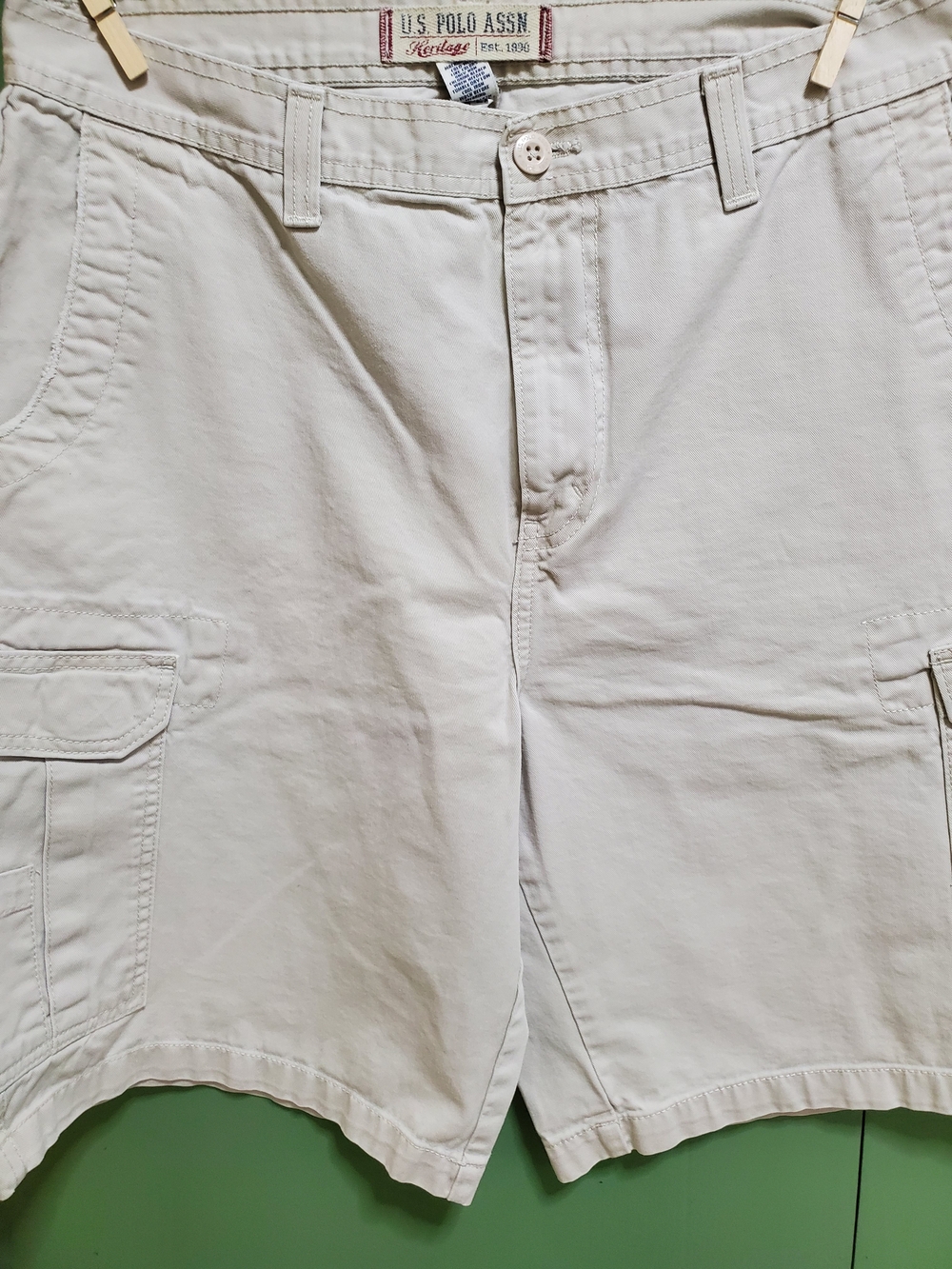 Vintage U.S. Polo Assn. Men’s Cargo Shorts in Off-White